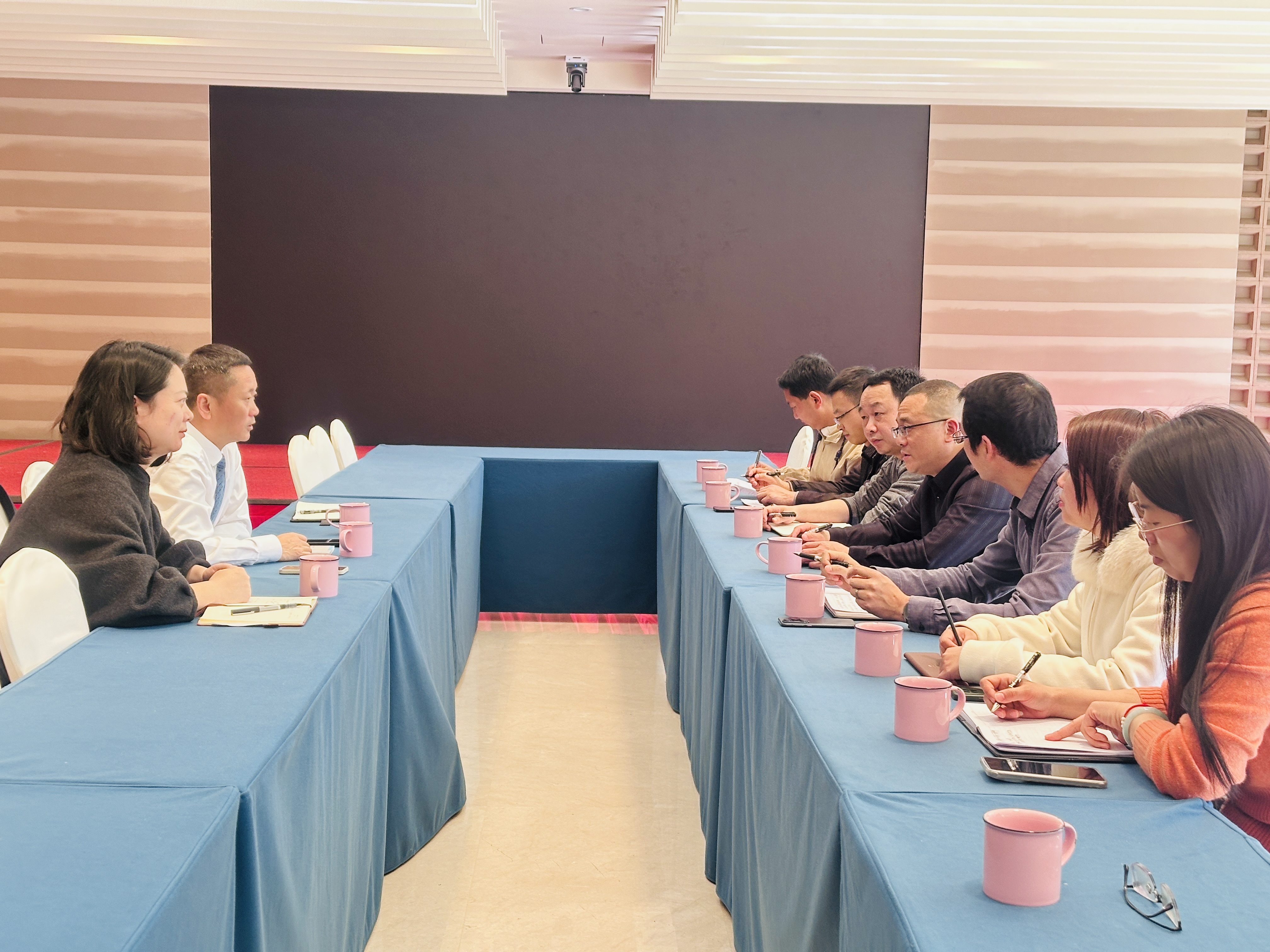 雅安市就业创业促进中心、石棉县人力资源和社会保障局调研草科温泉特色小镇